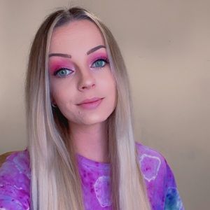 Meet your Posher, Taija-lea